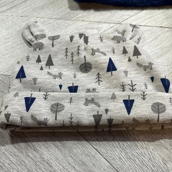 💥 5/$75 - Rene Rofe Gray and Navy Kids Matching Set - Picture 3 of 5